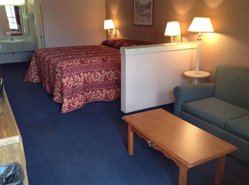 Dumas Inn Екстериор снимка